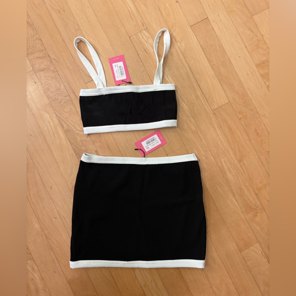 Edikted black and white Ribbed Set